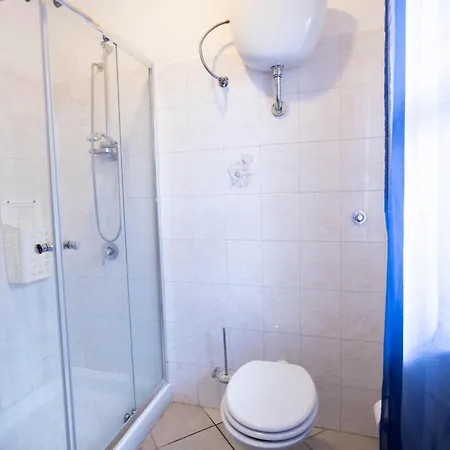 Domu De Tuni Sa Buttega